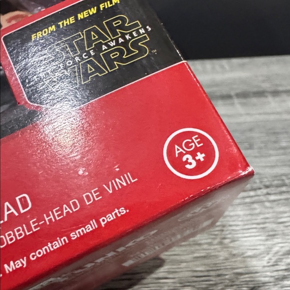 Funko | Wacky Wobbler: Star Wars: Finn - Collectible Vinyl Bobble-Head Figure - Picture 13 of 13